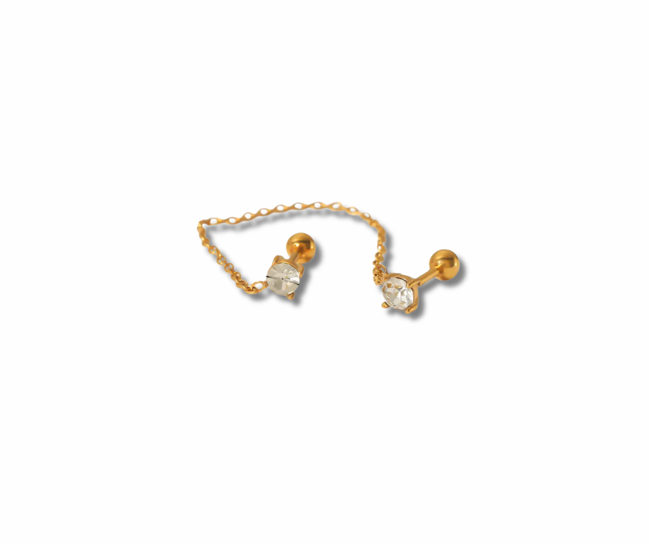 Doble piercing dorado