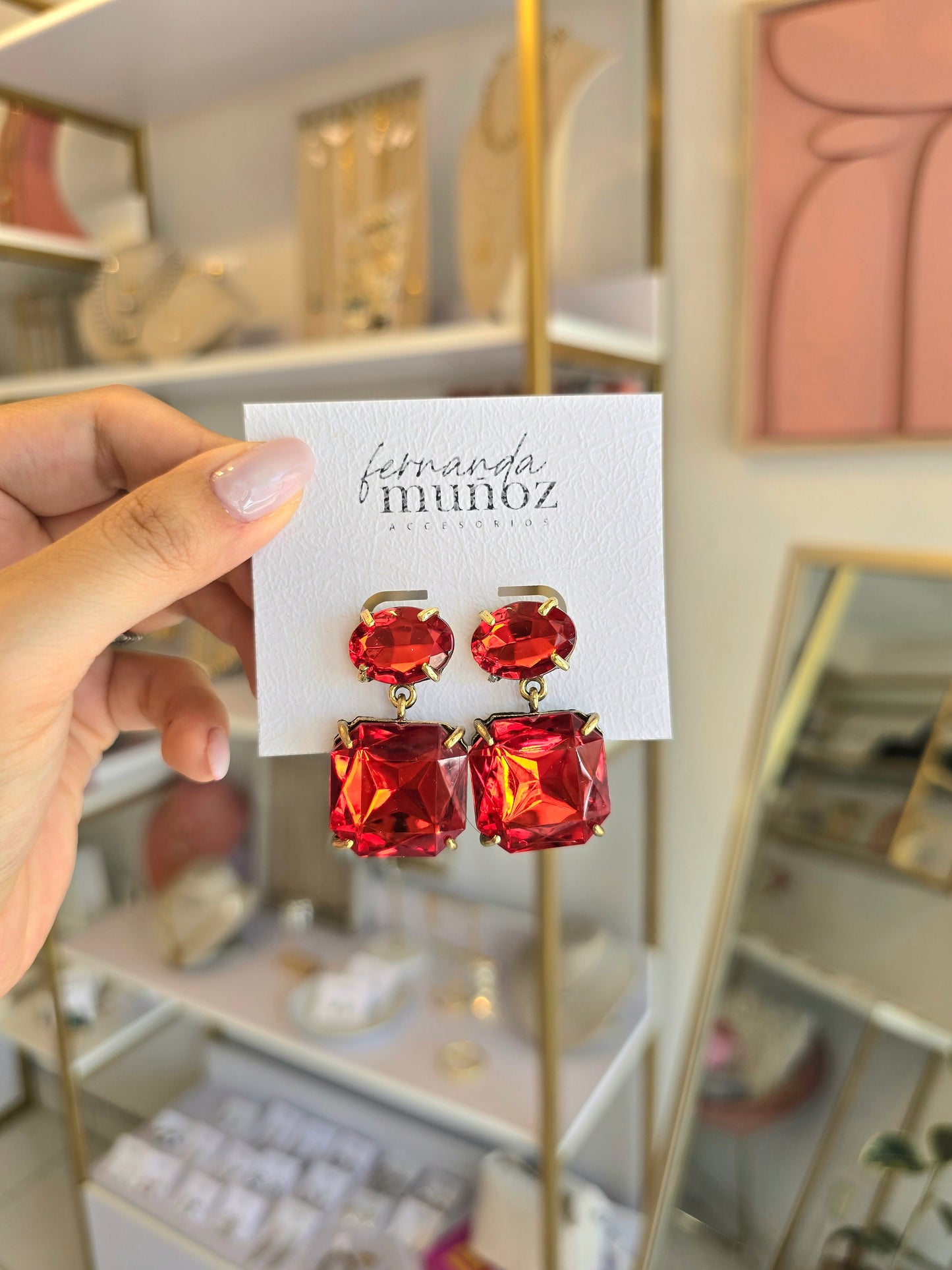 Aretes Emilia