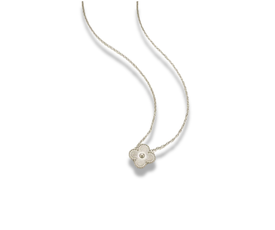 Collar trébol plata sencillo