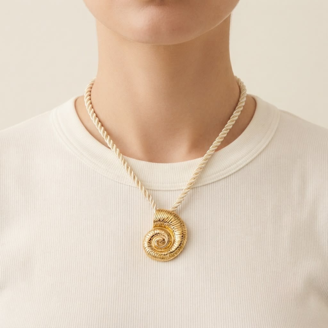 Collar Caracolado