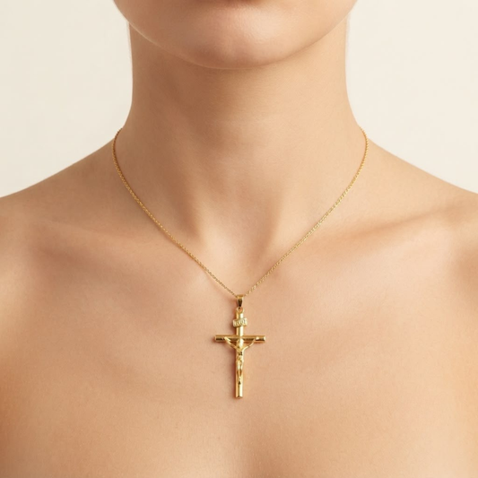 Collar con Cristo
