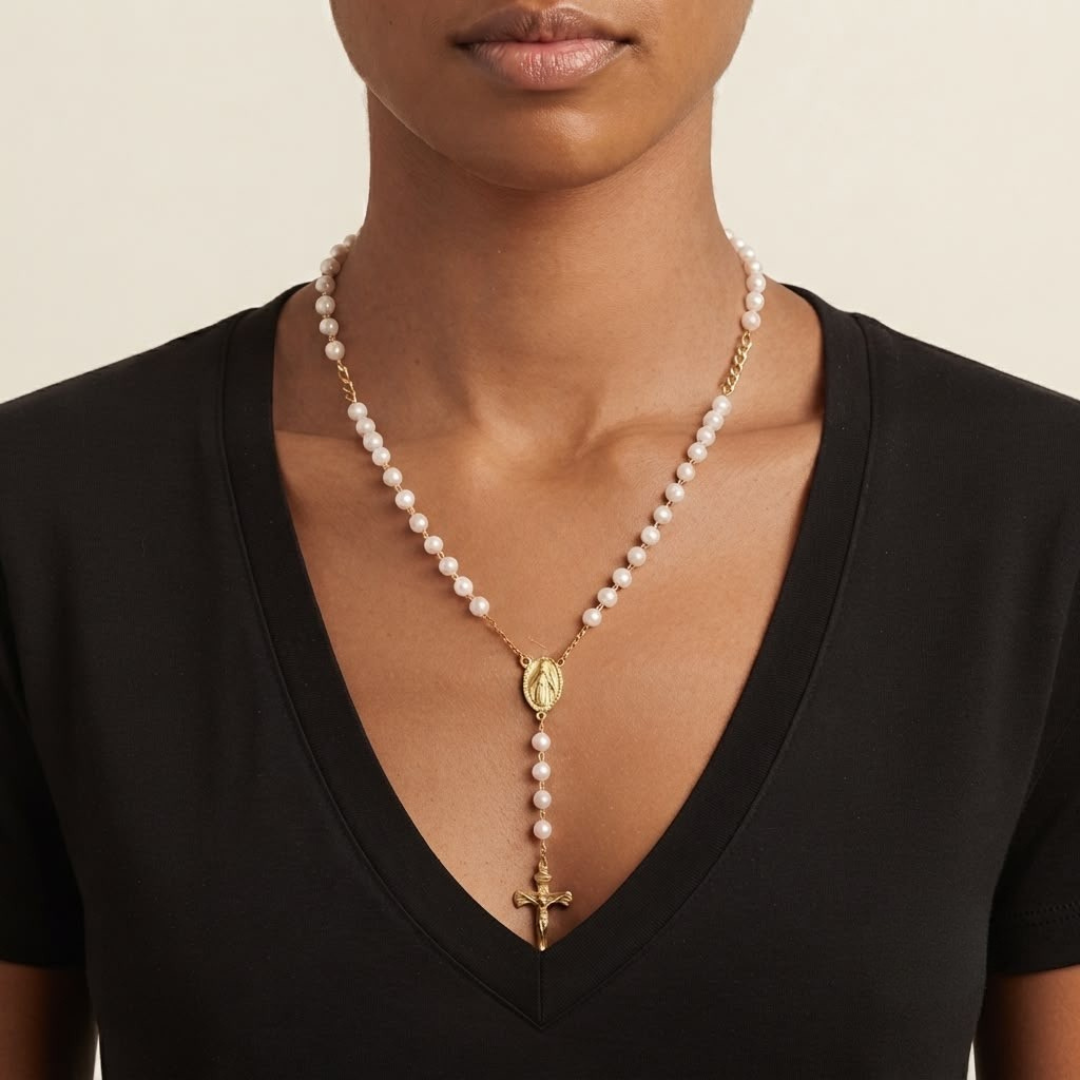 Collar rosario de perlas