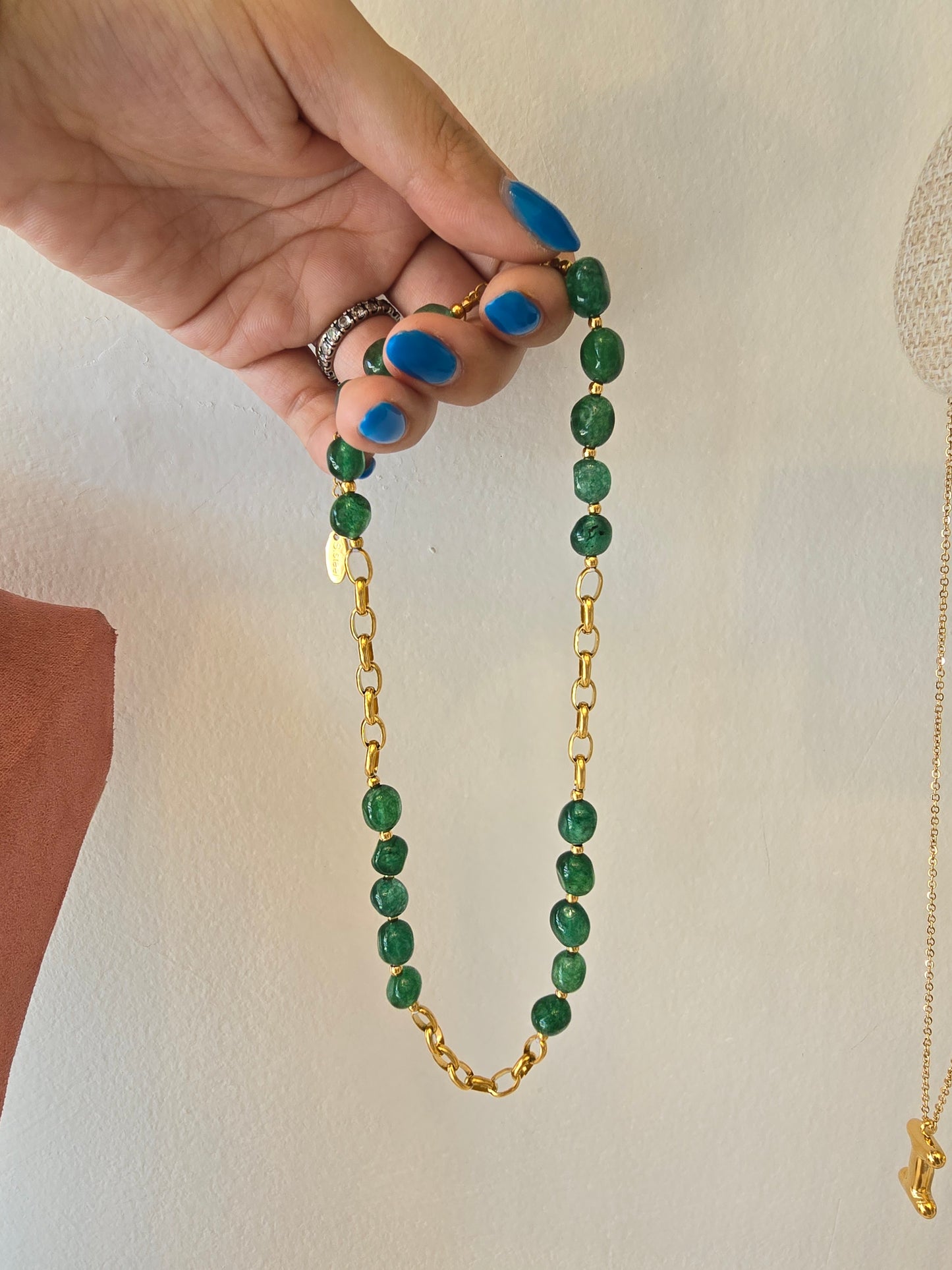 Collar piedras Verdes