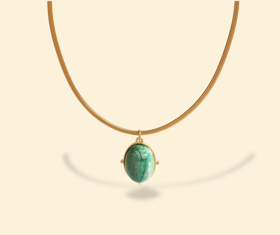 Gargantilla piedra verde