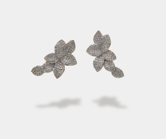 Aretes Lirio plateado